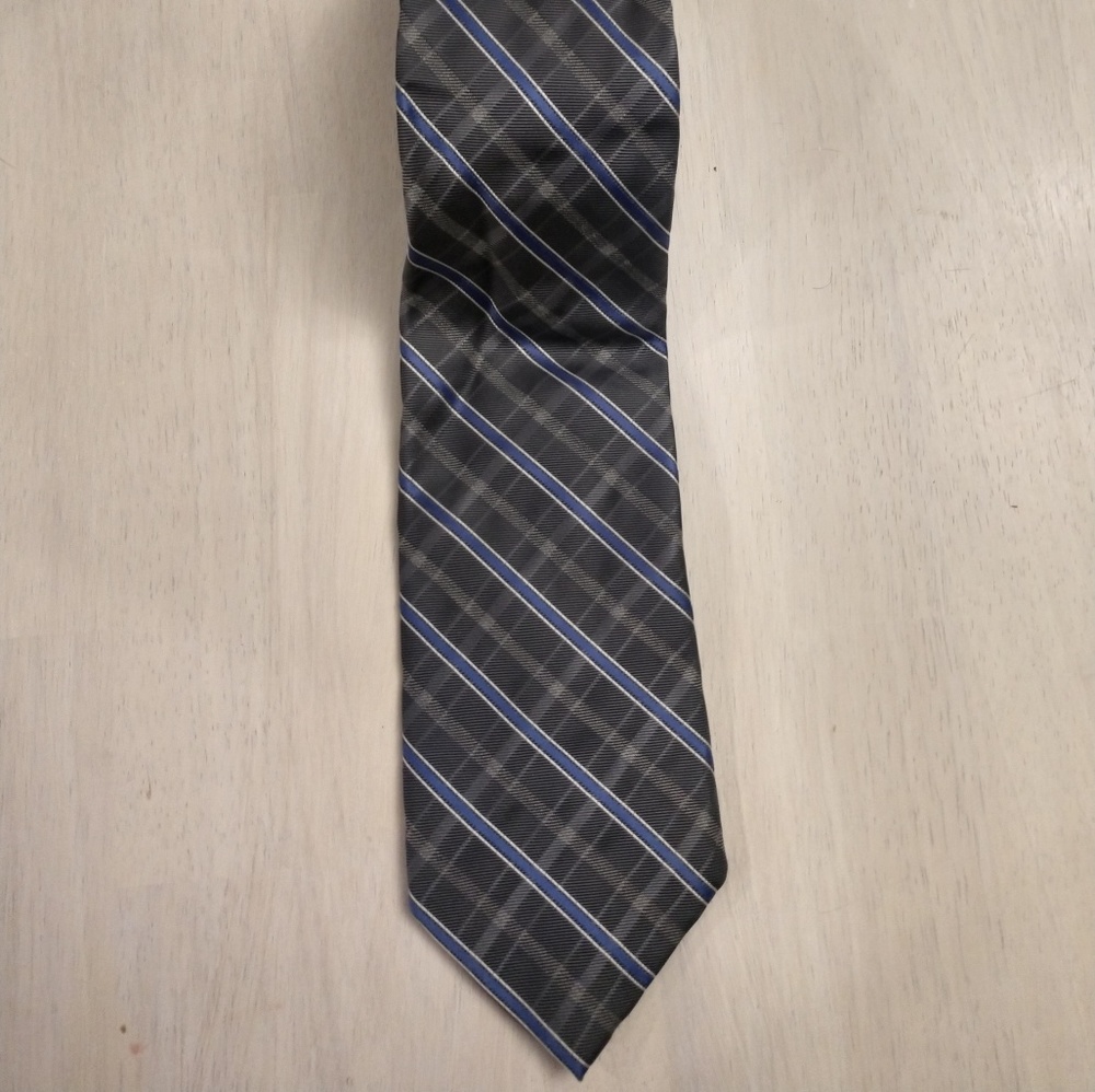 Dockers tie D8